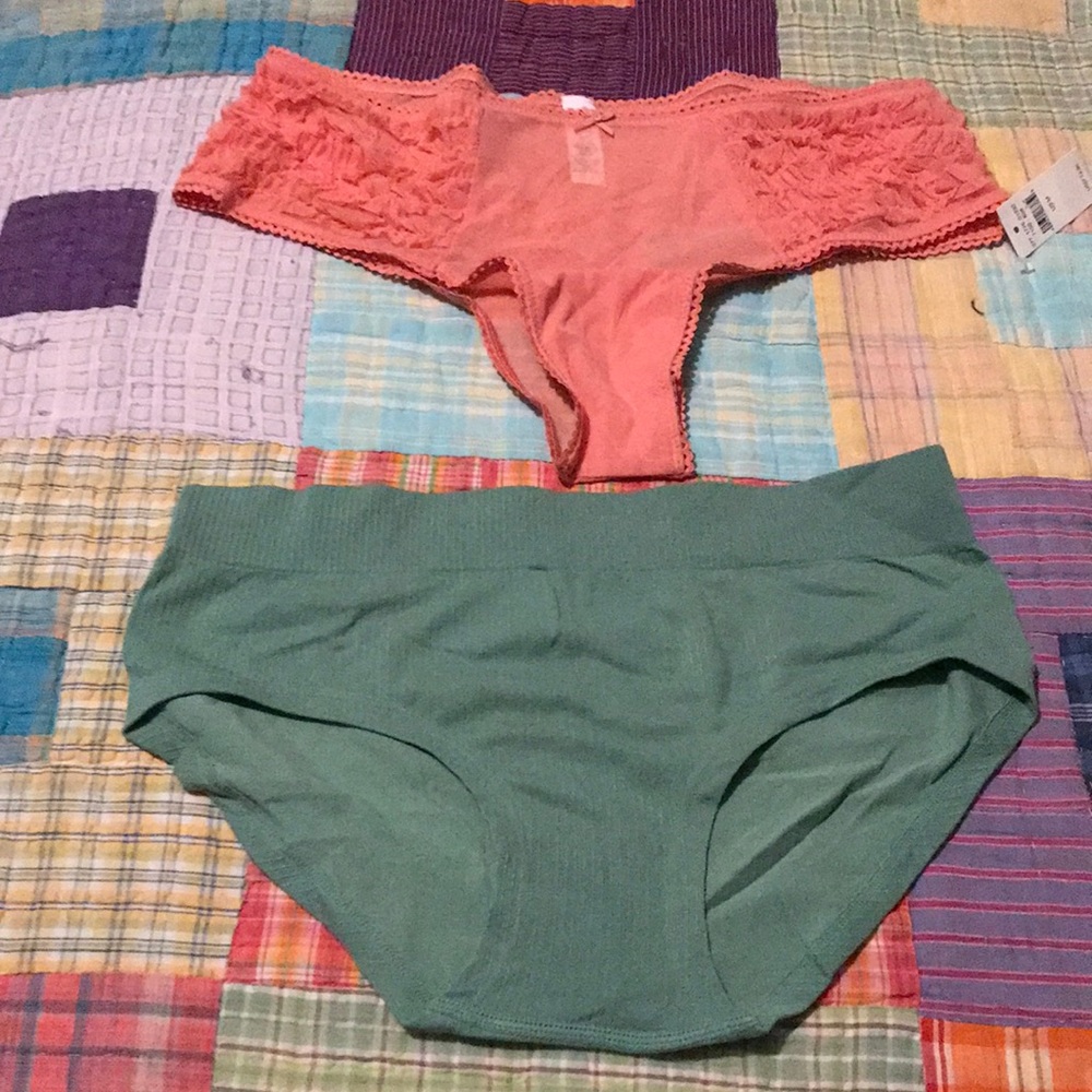 Aerie 2 pairs of panties